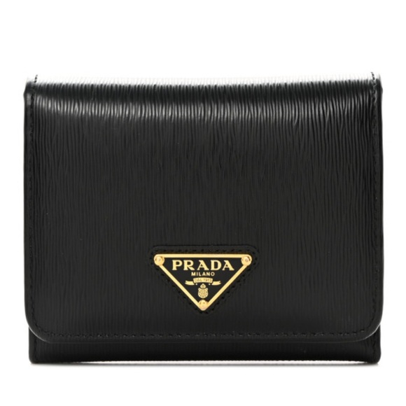 Orginal Prada Wallet Black Leather Card Holder lux brand 
Look brand new - Picture 1 of 14